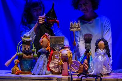 El Teatre Arniches de Alicante arranca 2024 con danza y marionetas para todos los públicos